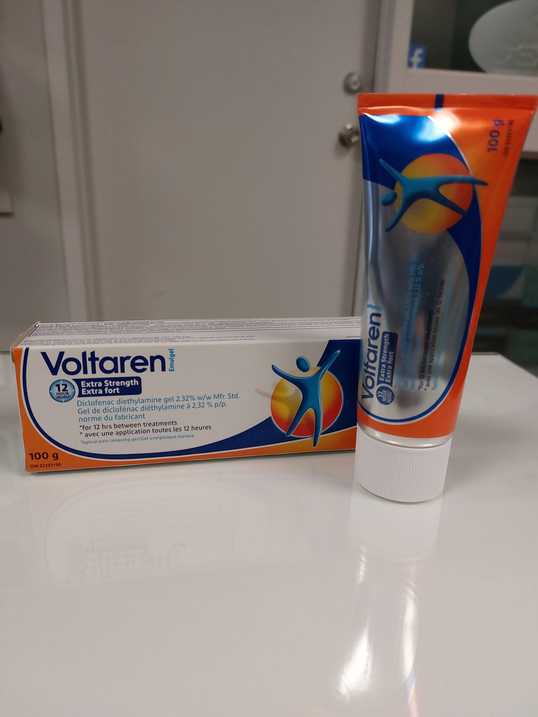 Voltaren Extra Strength Topical Pain Relief